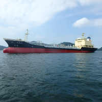 出售1995年日本建造5000吨油船