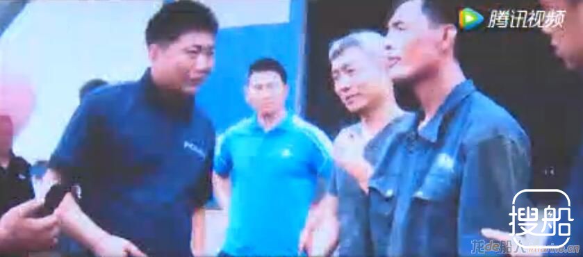 无语，一船厂工人见窗户未关便入室强奸抢劫