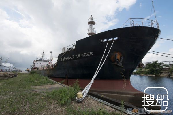 USCG: 被扣留长达10月之久的“Asphalt Trader ”轮顺利 ...