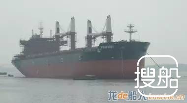 泰州口岸船舶GD3.8万吨散货船下水