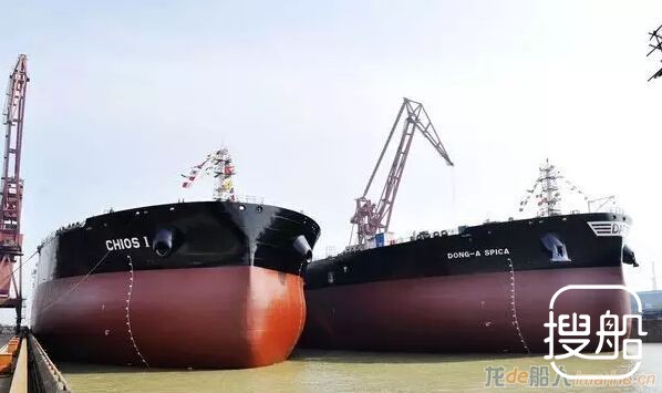 新时代造船2艘158000吨油船下水