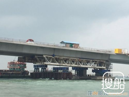 港珠澳大桥香港段地盘发生工业意外 造成1死1失踪