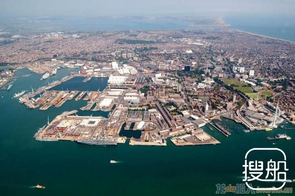 英国皇家海军“伊丽莎白女王”级航母码头的建造工作已完 ...