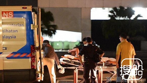 沙巴沉船获救者:围成圈漂在海上等救援 有幼童从头到尾都 ...