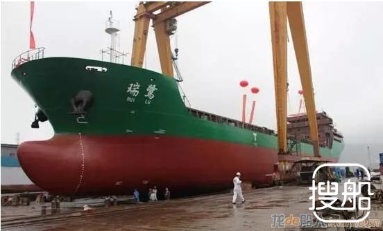 福建长兴船舶重工两船下水