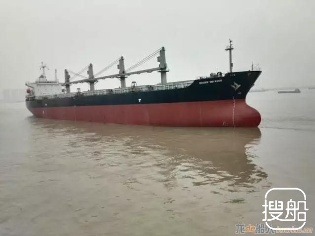 广东中远船务维修散货船如期开航