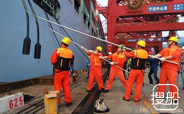 宁波舟山港船舶高压岸电使用常态化