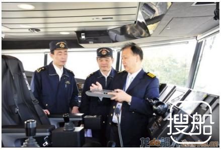全国首艘碳纤维材料高速客轮进口通关