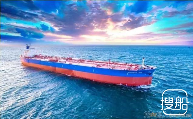 大连中远川崎交付30.8万吨VLCC“远腾湖”轮