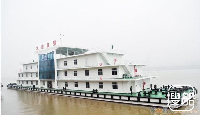 湖南造最大趸船出厂