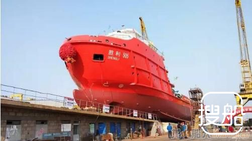黄海造船溢油回收船下水