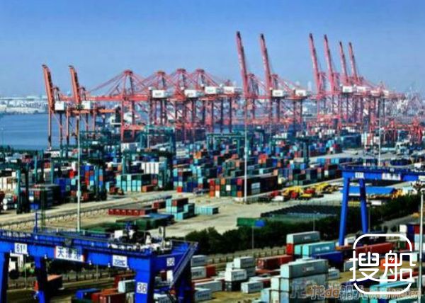 前三季度大连港集团吞吐量近2.75亿吨