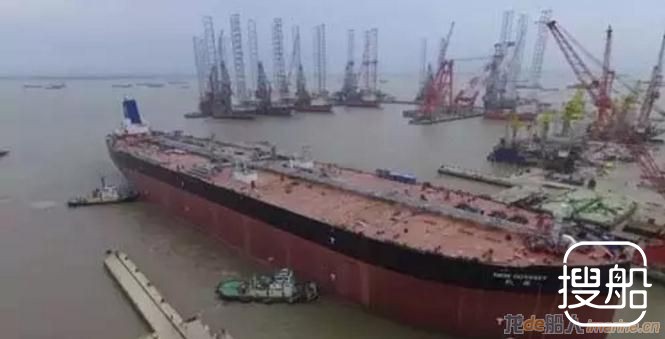 招商局重工（江苏）公司首次修理VLCC