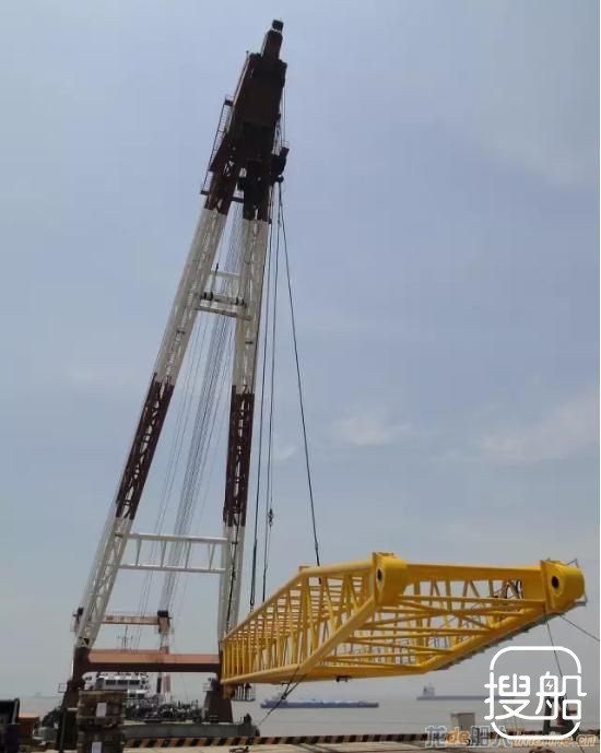 南通中远重工顺利交付西伯瀚海工吊