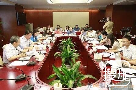 央企整合大潮：中石化中海油合并可能性升高