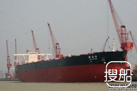 长兴船厂完修超大型油船“新岳洋”