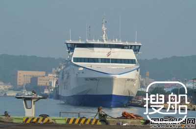 台船改装二手客滚渡轮“勇士轮”