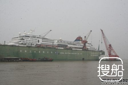 长兴船厂抢修“双子星”号豪华邮轮