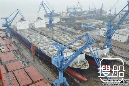 华润大东2艘集装箱船三大件修理工程完工
