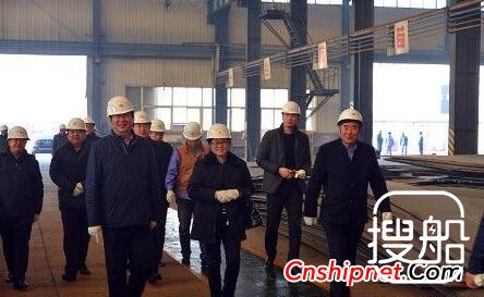 京鲁船业70米客滚船开工