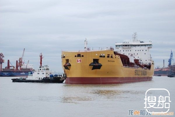 沪东中华38000吨化学品5号船圆满完成洗涤塔提交