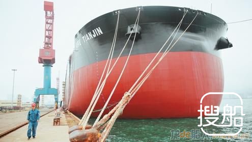 武船40万吨VLOC进入舾装阶段