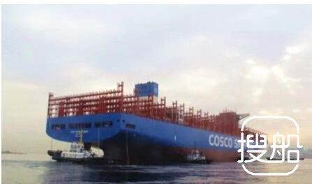 大船集团首制20000TEU集装箱船出坞