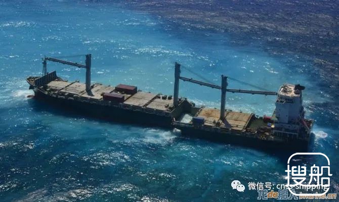 搁浅4个月后，这船彻底断成了两半