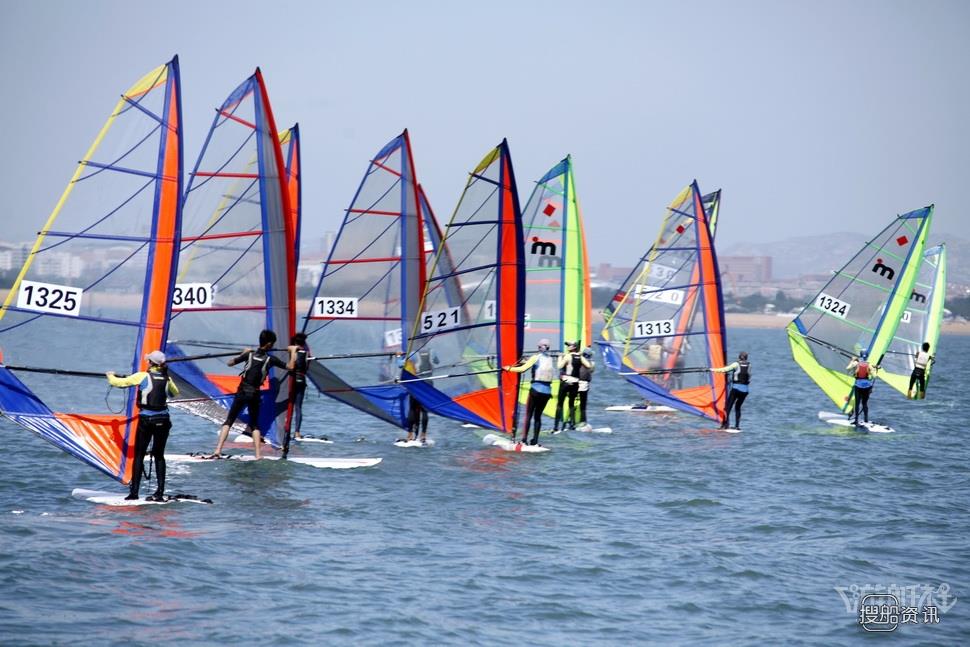2018年全国青少年帆板冠军赛 全国帆板冠军赛成功在威举办 84名选手与帆共舞