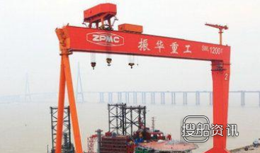 振华重工股票 振华重工“振海5号”平台主船体成型