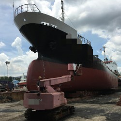 出售1000吨成品油船 出售3400吨成品油船