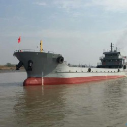 出售1000吨成品油船 出售1100吨成品油船