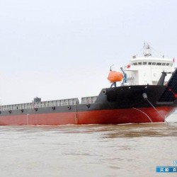 驳货 出售8200吨货驳