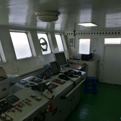 出售1000吨成品油船 出售2422吨成品油船