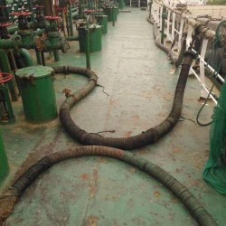出售1000吨成品油船 出售569吨成品油船