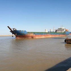 武汉甲板驳出售 出售8500吨甲板驳