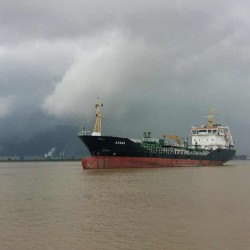 化学品船 出售3200吨化学品船