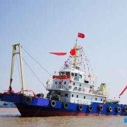 港作拖轮 出售2700马力港作拖轮