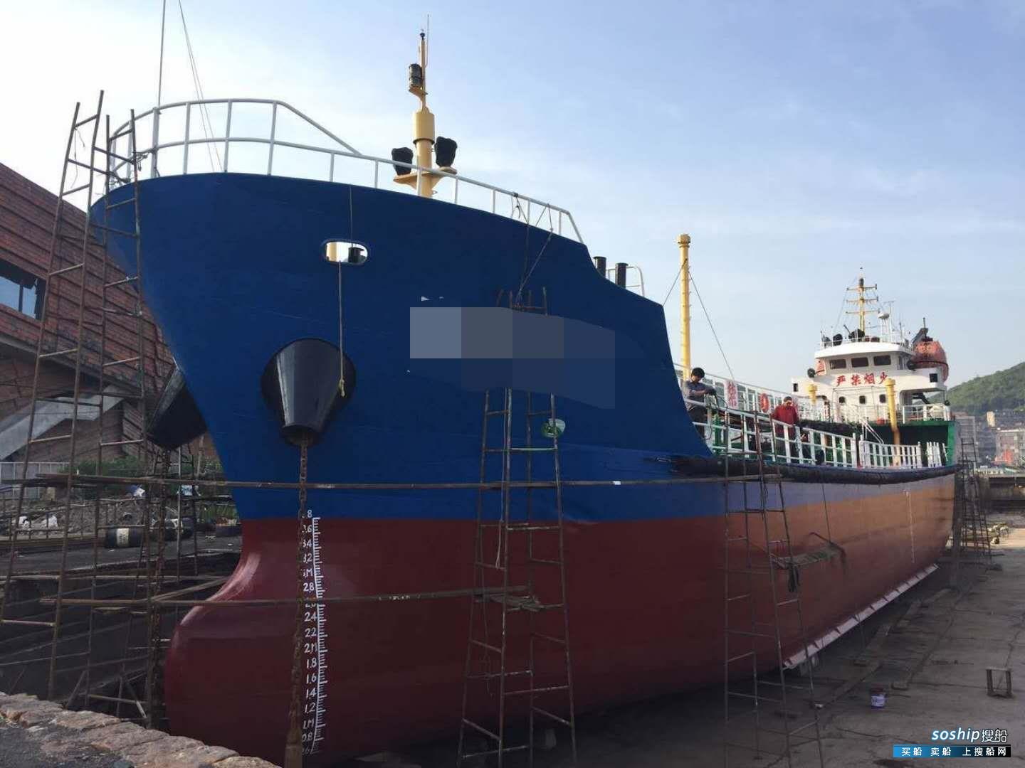出售1000吨成品油船 出售805吨成品油船