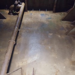 出售1000吨成品油船 出售3050吨成品油船