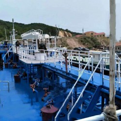 出售1000吨成品油船 出售836吨成品油船