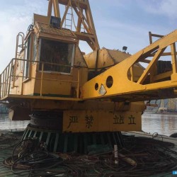 抓斗挖泥船 出售4m3抓斗式挖泥船