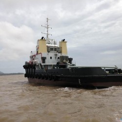 拖轮出售 出售3600PS普通拖轮