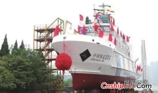 武船2艘500吨级近岸海洋环境监测船下水