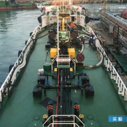 出售1000吨成品油船 出售1034吨成品油船