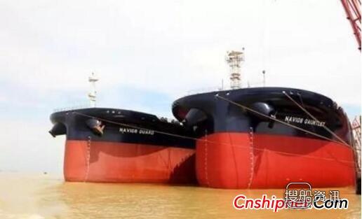 广船国际11.3万吨原油轮签字交付