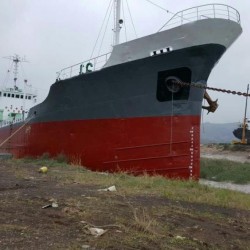 出售1000吨成品油船 出售1980吨成品油船