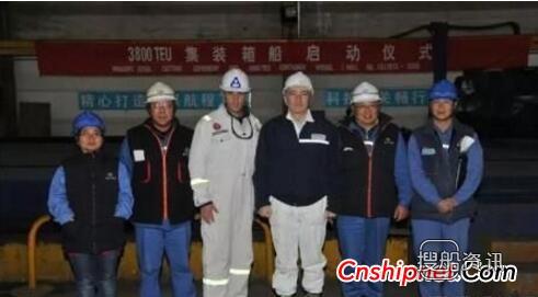 扬子江船业同日实现6个造船生产大节点