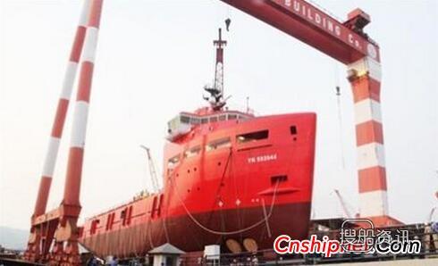 越南下龙造船PSV3300型平台供应船下水