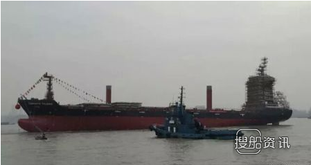 扬子江船业1100TEU集装箱船顺利下水